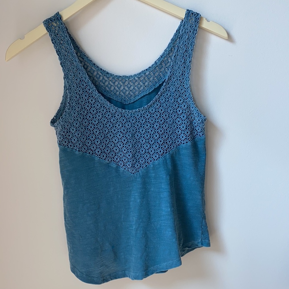 Blue top - Picture 3 of 3